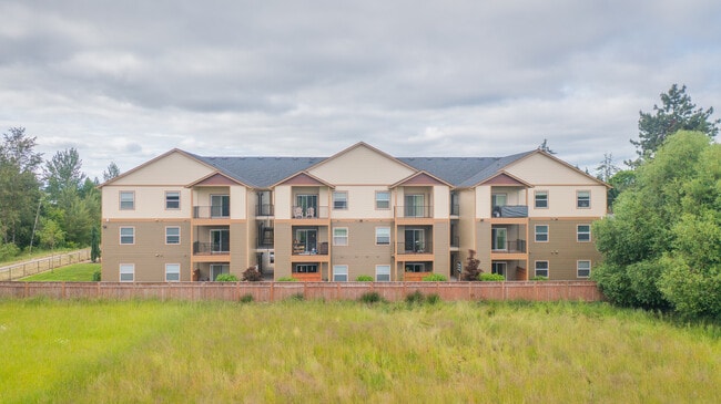 Building Photo - Riverbend Apartments