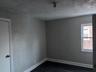 Building Photo - 9591 Mark Twain St