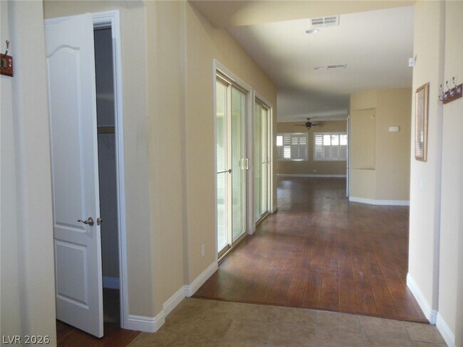 Foto del edificio - 91 Buckthorn Ridge Ct