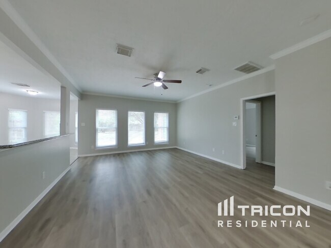 Foto del edificio - 17419 Pikes Peek Ct