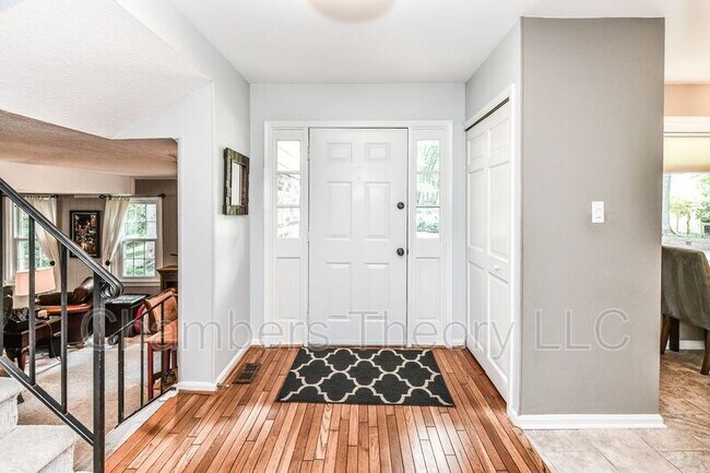 Foto del edificio - 3012 Millstream Ct