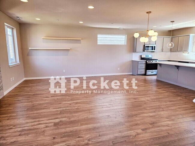Foto del edificio - 3 Bedroom Home in Manette
