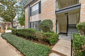 Building Photo - 1809 Stoney Brook Dr