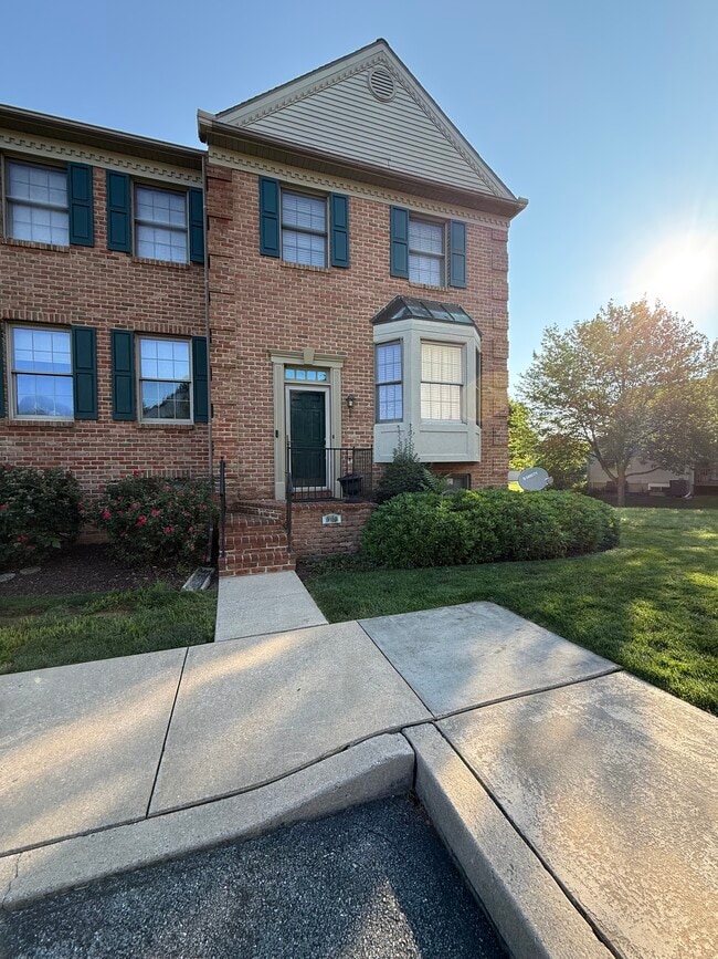 Building Photo - 157 Cobblestone Ln