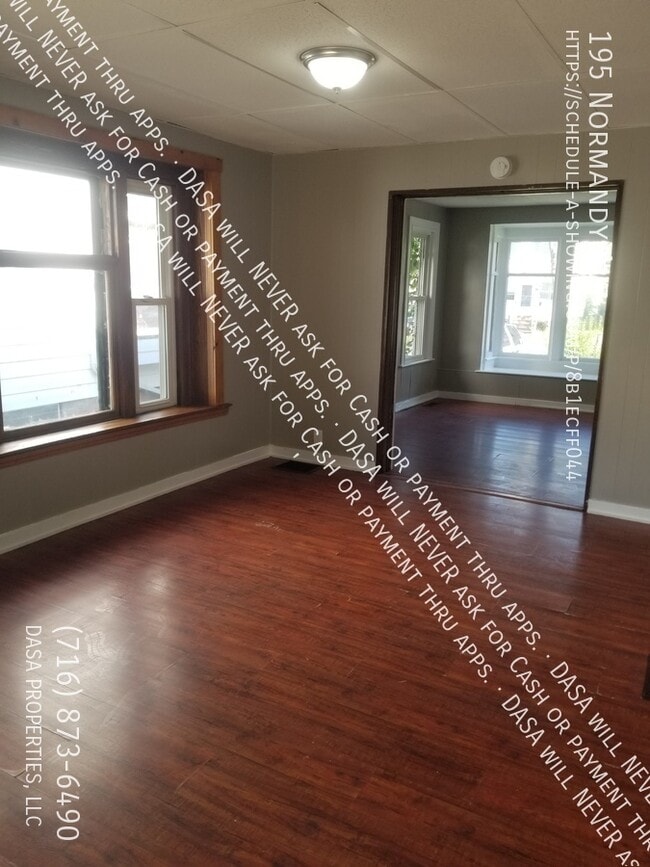 Building Photo - 195 Normandy - 4 Bed / 1 Bath