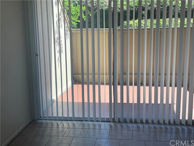 Building Photo - 1430 Badillo St