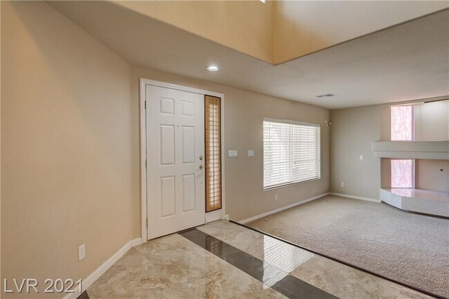 Building Photo - 6538 Contralto St