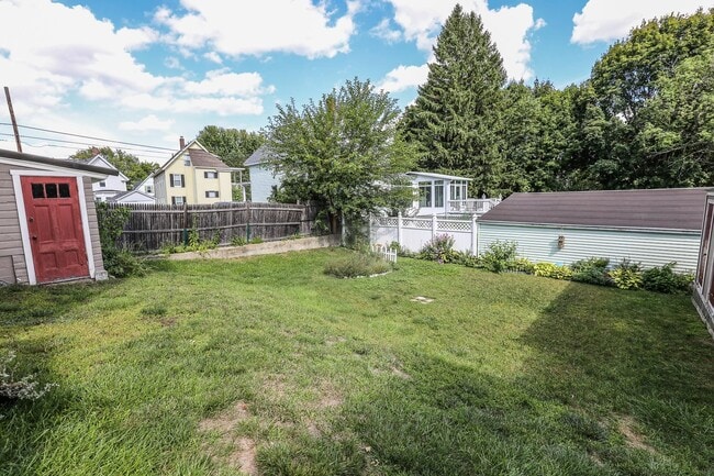 Building Photo - 74 Dartmouth St