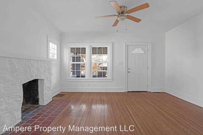 Foto del edificio - 3 br, 2 bath House - 409 Booth Rd