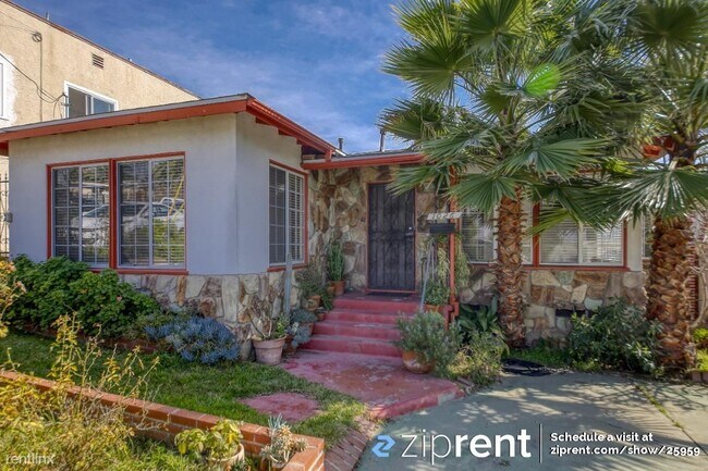 Foto del edificio - 2 br, 2 bath House - 1026 DE GARMO DR, Los...