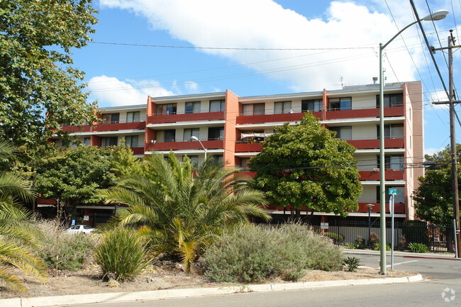 Building Photo - St. Patrick's Terrace