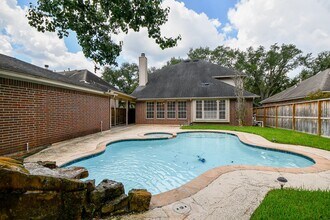 Building Photo - 5322 Pebble Way Ln