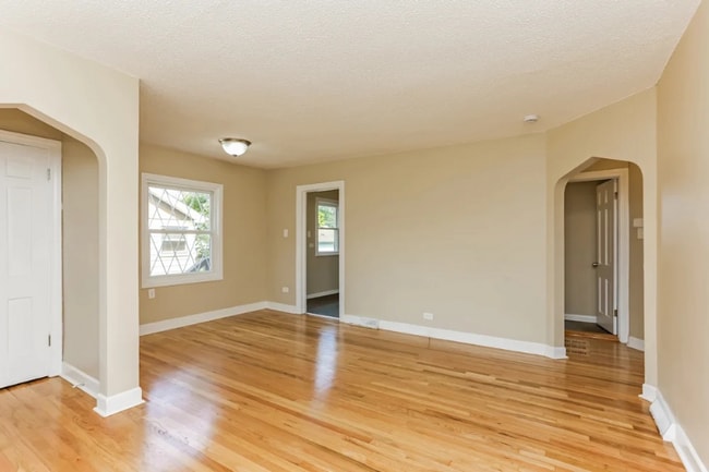 Building Photo - 9137 S 54th Ave
