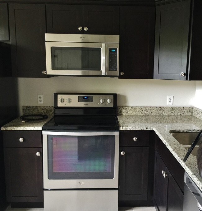 Foto del edificio - 3111 SE Aster Ln