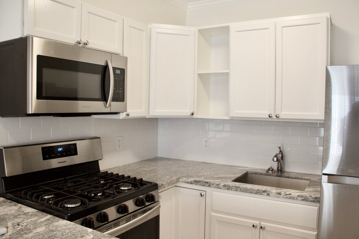 Foto principal - 1562 Barry Ave