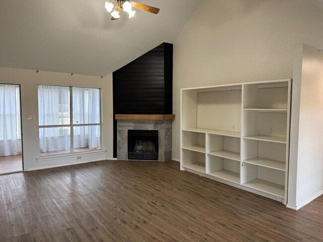 Building Photo - 8171 FM1173