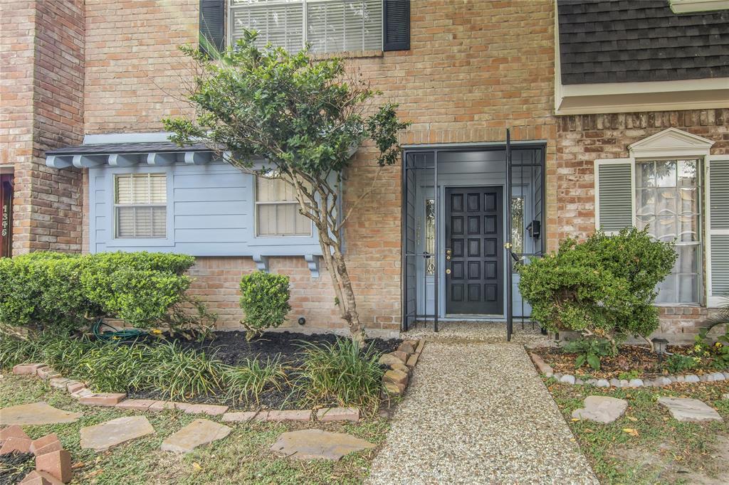 Primary Photo - 1347 Mardi Ln
