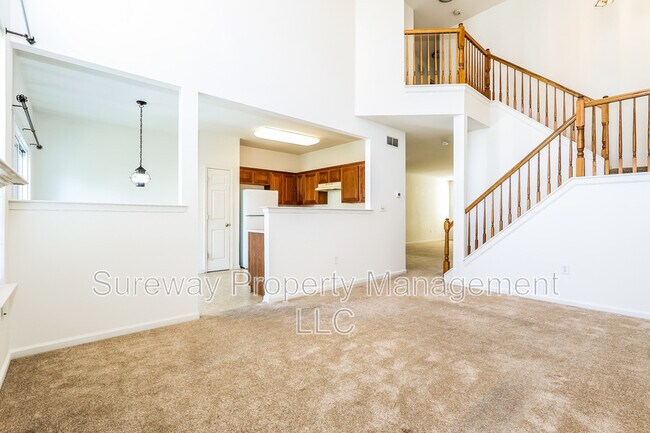 Foto del edificio - 158 Chancellor Dr