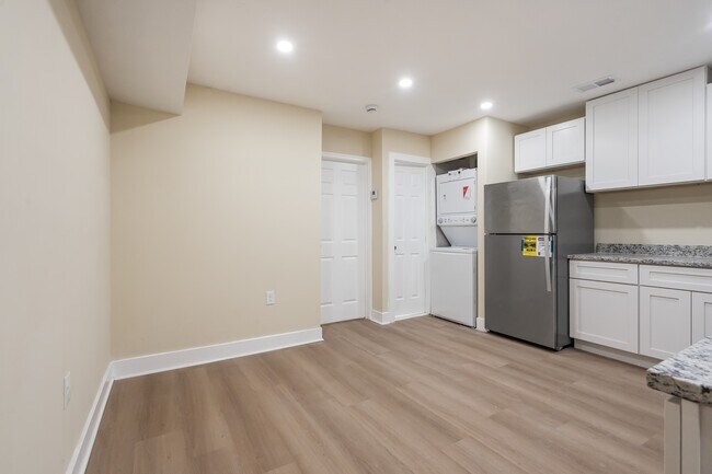 Photo - 1812 Benning Rd NE (Washington, DC) Apartment