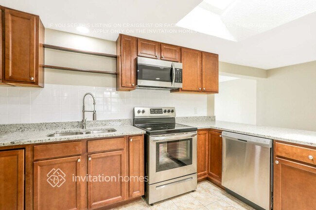 Foto del edificio - 7410 Ivanhoe Dr