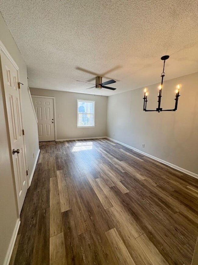 Building Photo - Charming End Unit Two Bedroom Townhome on ...