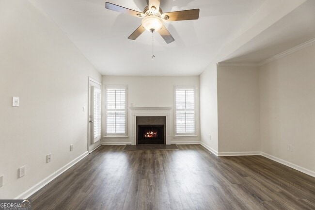 Building Photo - 210 Granville Ct