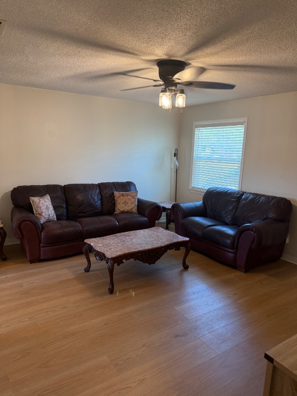 Primary Photo - 3364 Green Briar Cir