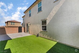 Building Photo - 2475 Piacenza Pl