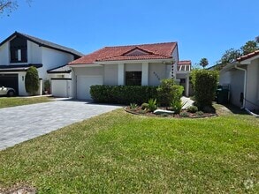 Building Photo - 6330 NW 173rd Ln