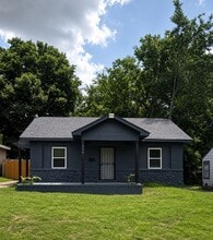 Building Photo - 756 Baltic St