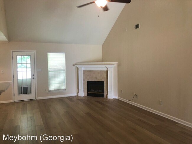 Foto del edificio - 3 br, 2 bath House - 2073 Sylvan Lake Drive