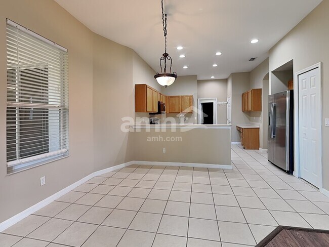 Foto del edificio - 2042 Ancient Oak Dr