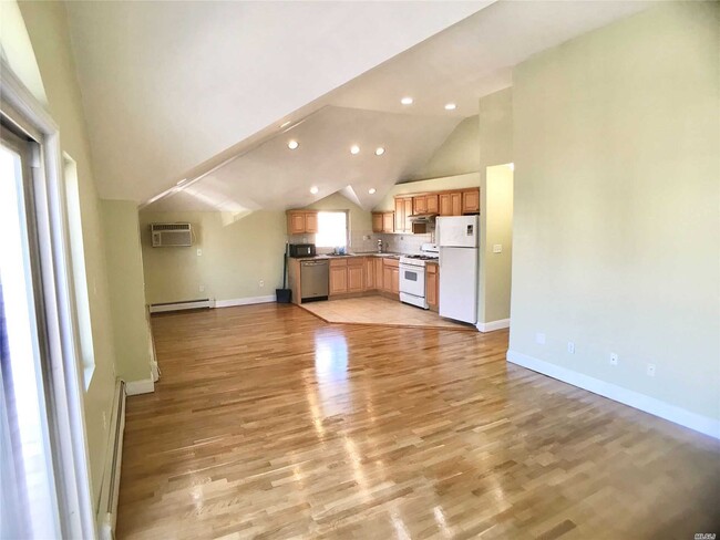 Building Photo - 209-30-209-39 39th Ave