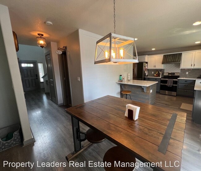 Building Photo - 4 br, 3 bath House - 225 NW 28th Street