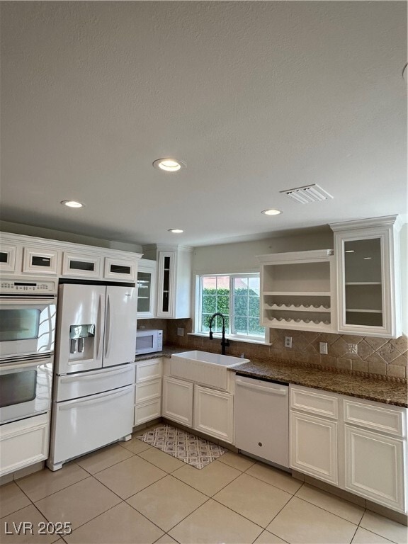 Foto del edificio - 3304 Cll De El Cortez