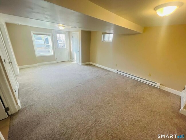 Building Photo - 128 Forest Dr