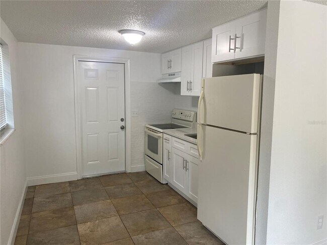 Foto del edificio - 9709 E Castle S Ct
