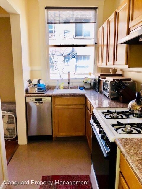 Foto del edificio - 1 br, 1 bath Apartment - 16 Linda St