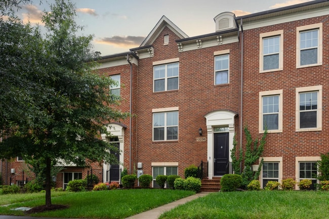 Beautiful Townhouse in Poplar Run, Silver Spring, MD - Beautiful Townhouse in Poplar Run, Silver Spring, MD