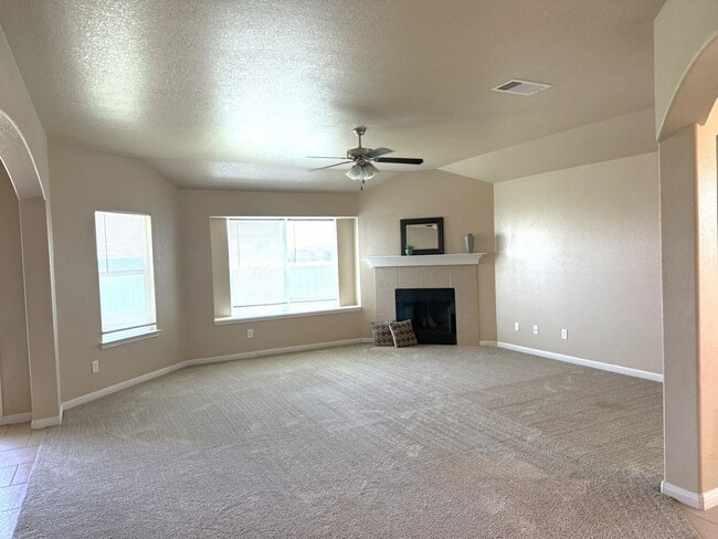 Foto del edificio - 2602 Camp Cooper Dr