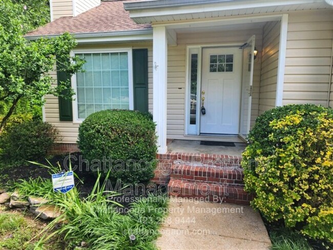Foto del edificio - 6815 Benwood Dr