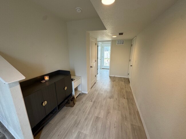 Building Photo - 11270 Feliz Way