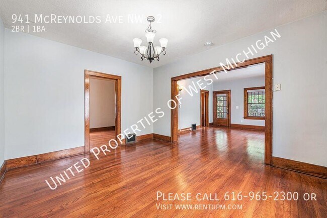 Building Photo - Available Now | Spacious Upper Level 2 Bed...