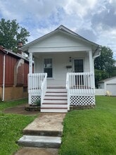 Building Photo - 7126 Mardel Ave