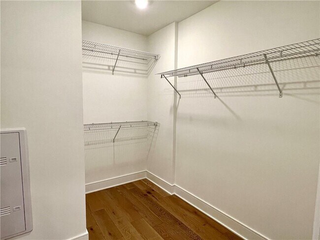 Foto del edificio - 788 West Marietta St NW