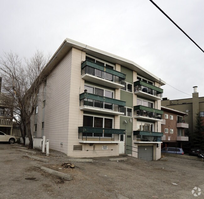 Photo du bâtiment - Mount Royal on 14th Apartments