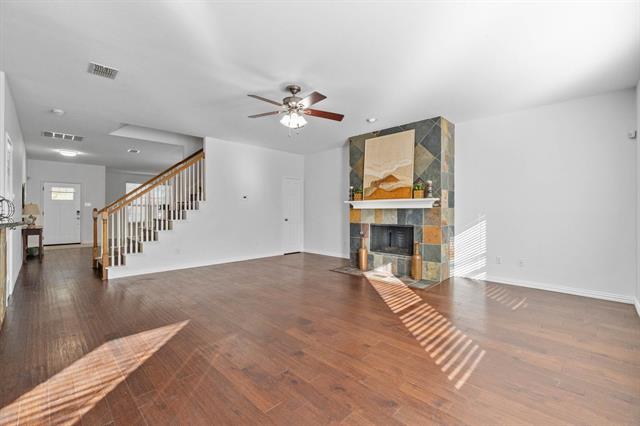 Building Photo - 5725 Touchstone Dr
