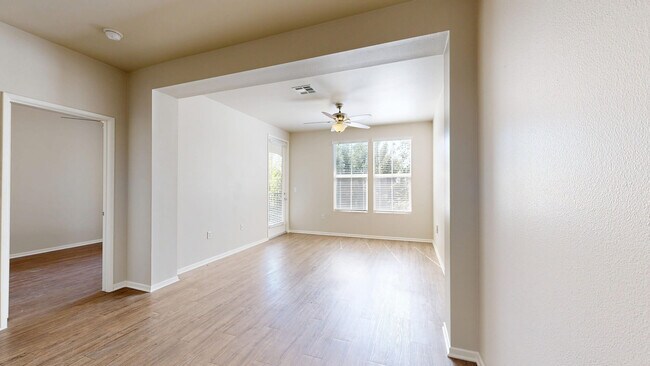 Interior Photo - Verano at Rancho Cucamonga Town Square