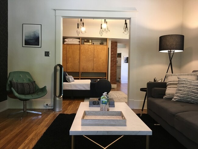 Living Room - 2012 Harbert Ave Apartments