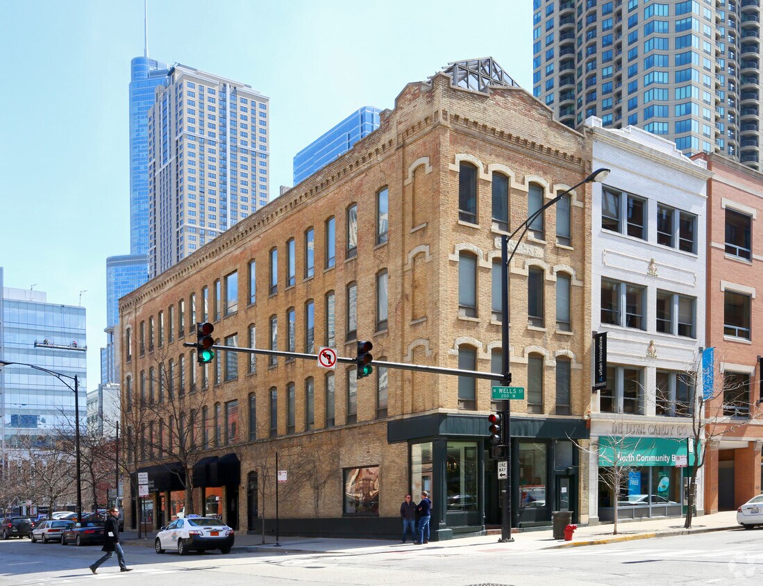 Foto principal - 449 N Wells St